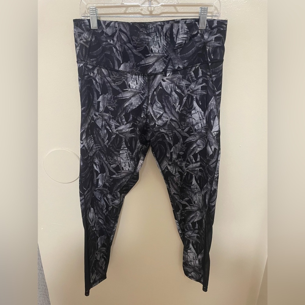 ✨Champion C9 Full Length Leggings Size L